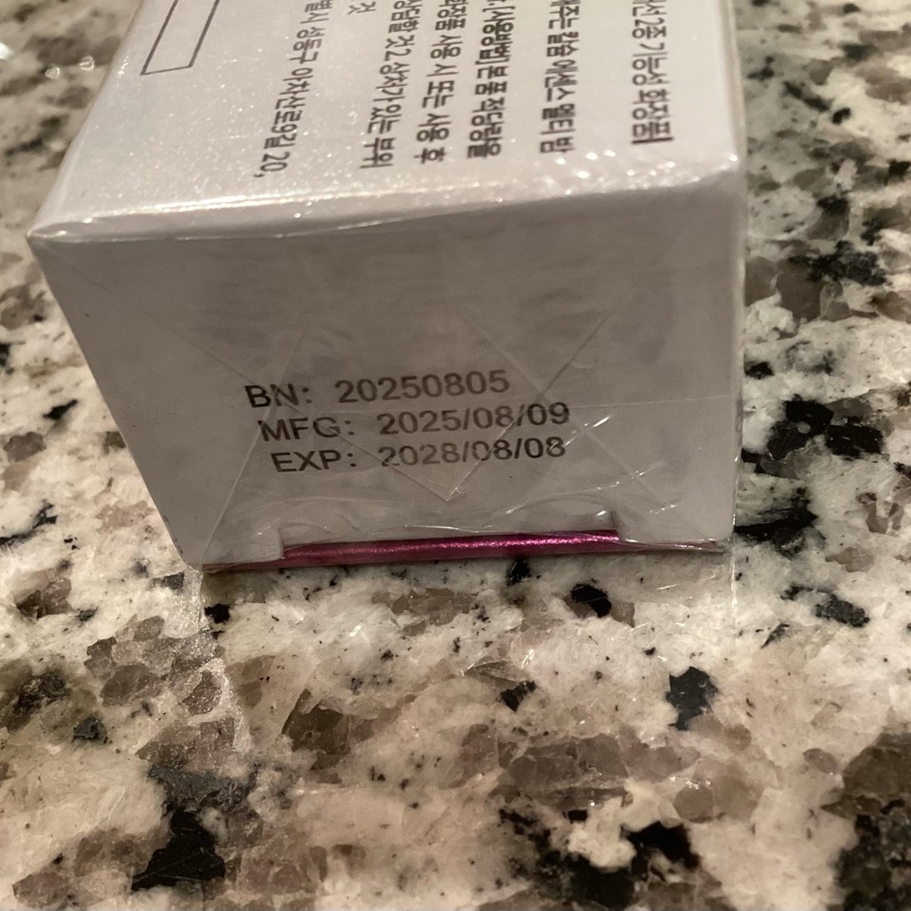 ✨Dr. Melaxin Cemenrete Calcium Volume Multi Balm Volume Stick NEW & SEALED✨ - Picture 3 of 9